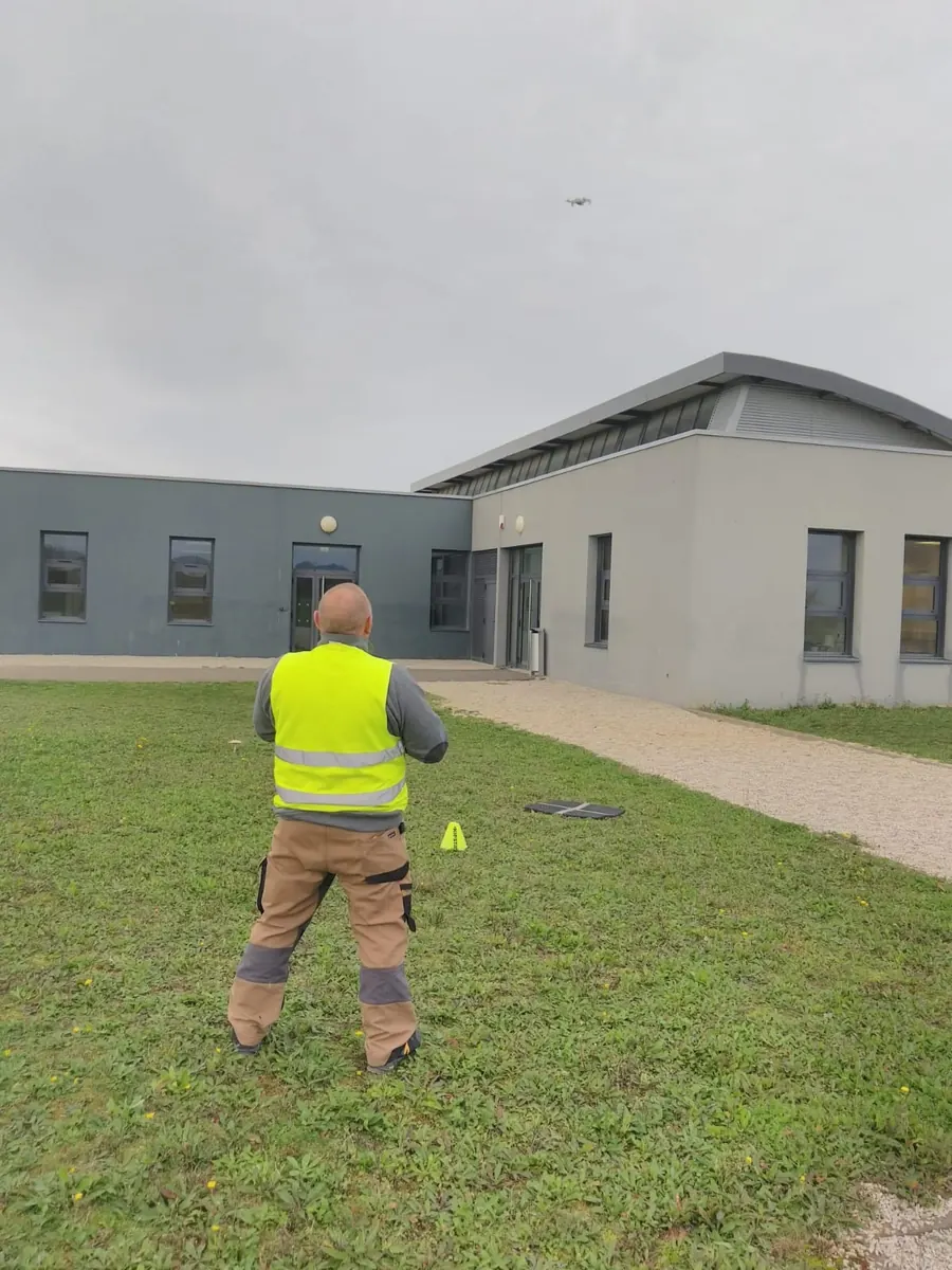 Centre de formation drone en extérieur pour Centre formation drone Île-de-France — Marcq TELEPILOTE.