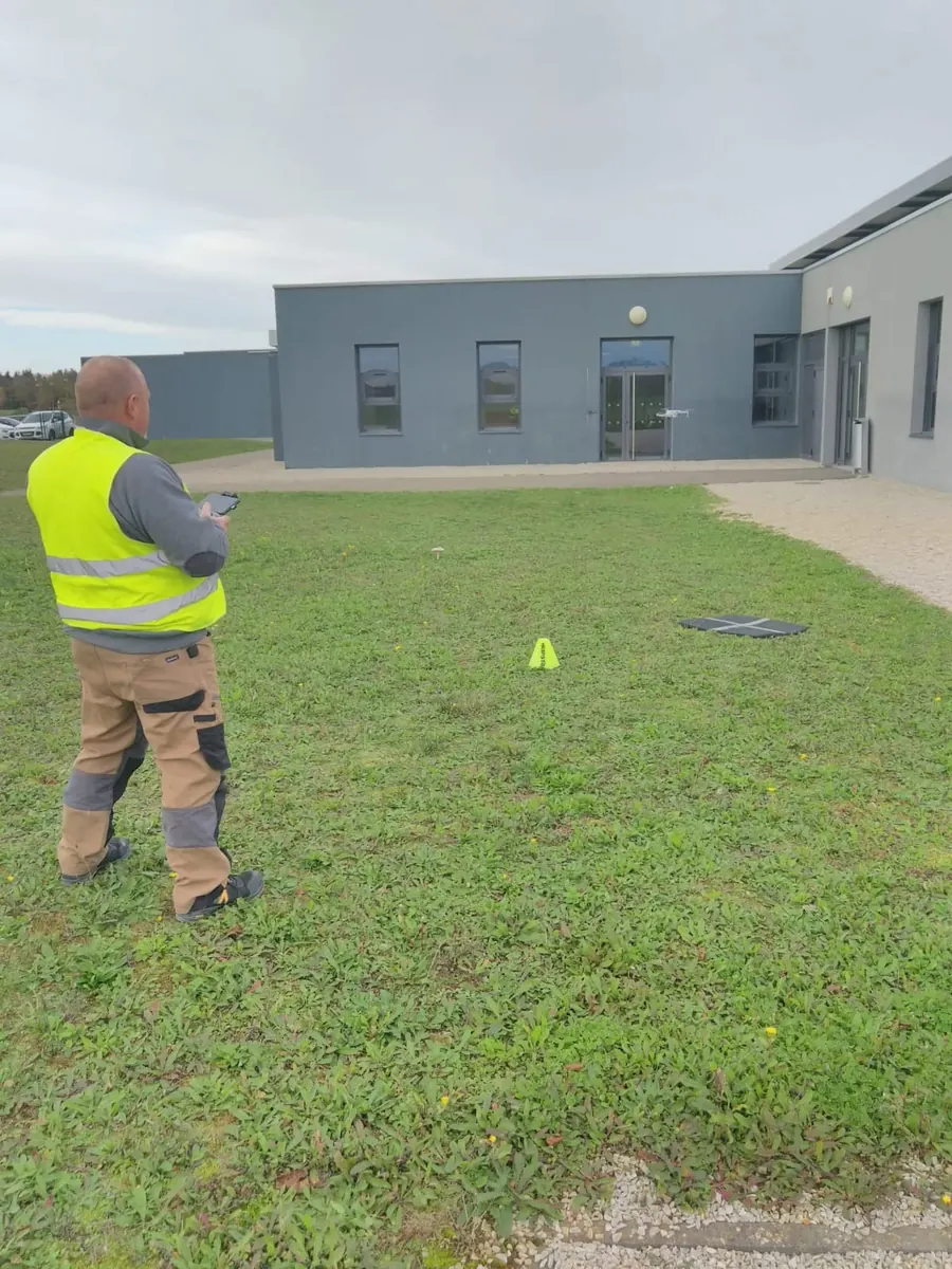 Centre de formation drone en extérieur pour Centre formation drone Île-de-France — Marcq TELEPILOTE.