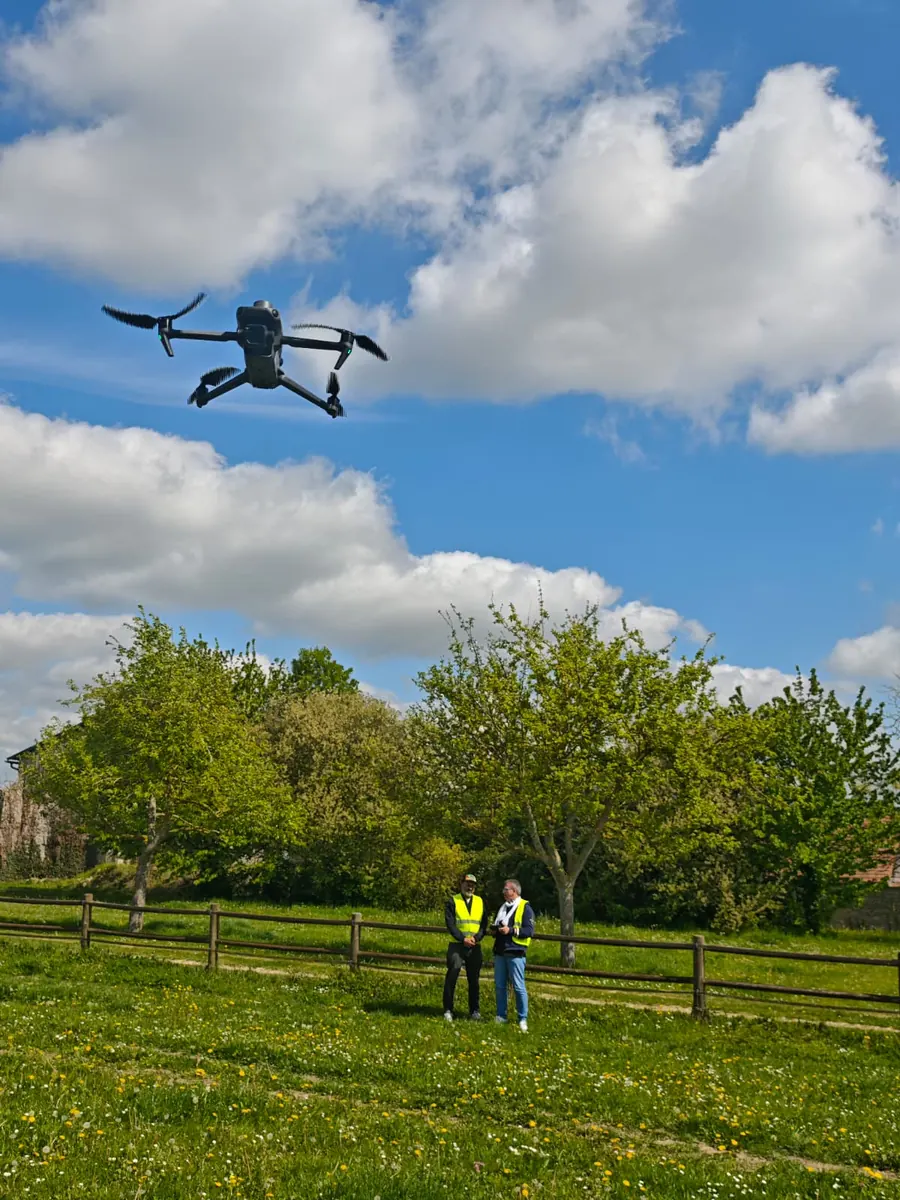 Exercice pratique de pilotage sur terrain pour Formation Pilote drone W1 — 5 jours TELEPILOTE.